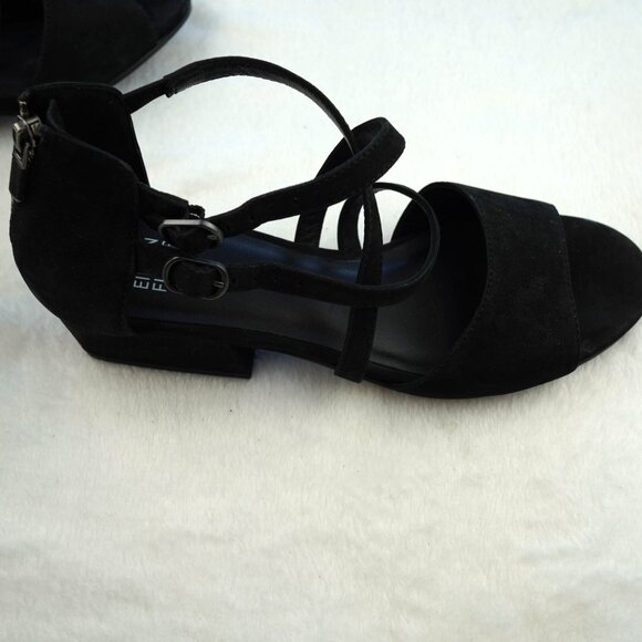 Eileen Fisher Kyra Black Suede Strappy Sandals 7.5 Leather Sole Block Heel Zip - Picture 5 of 11